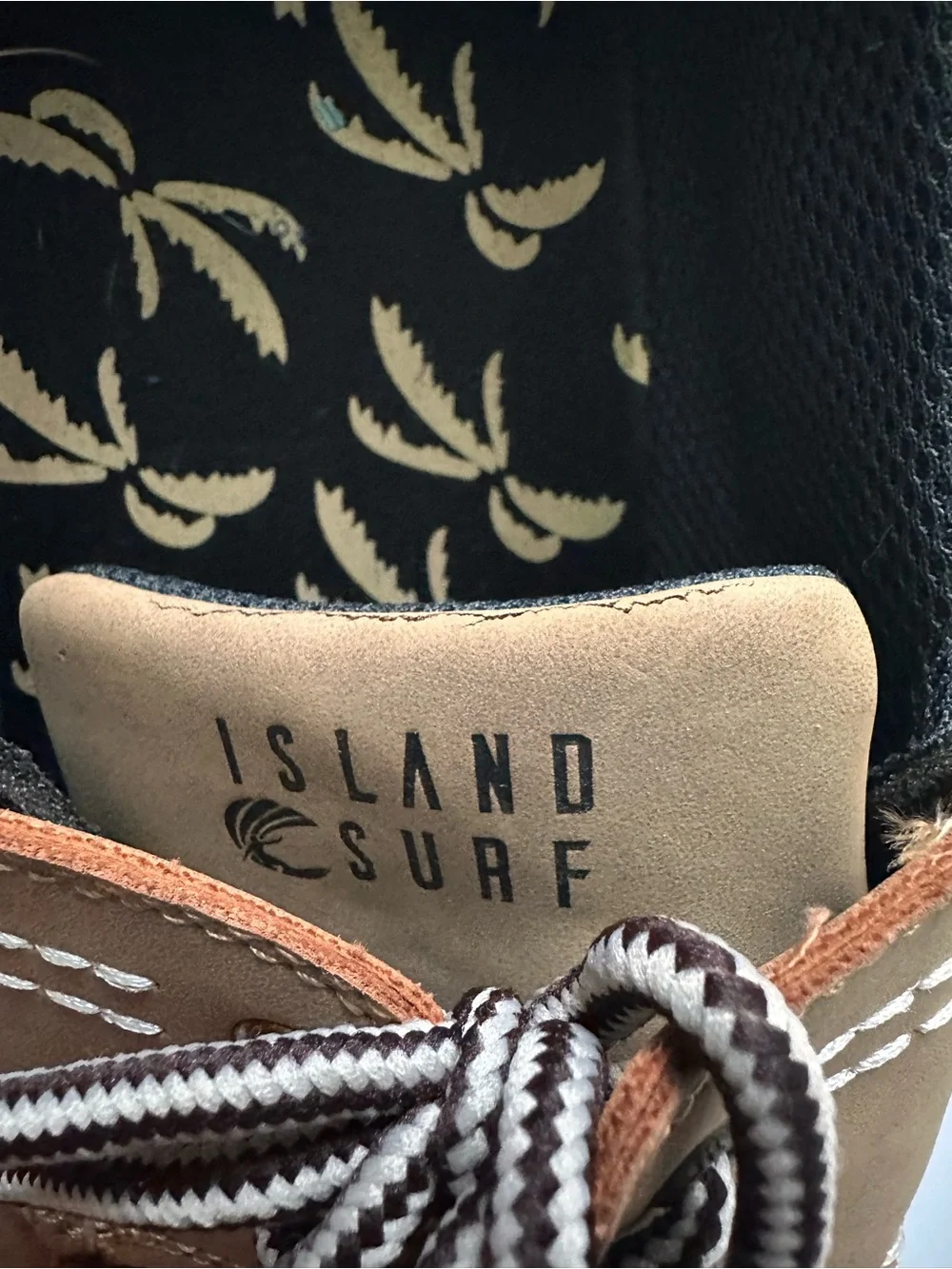 Island Surf Men's Tan Boat Shoes